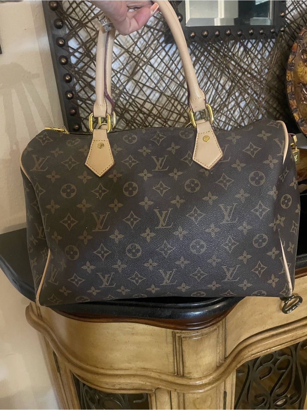 🔻SOLD🔻 Louis Vuitton Brown Monogram Canvas Satchel with Light Beige Trim - Picture 3 of 3
